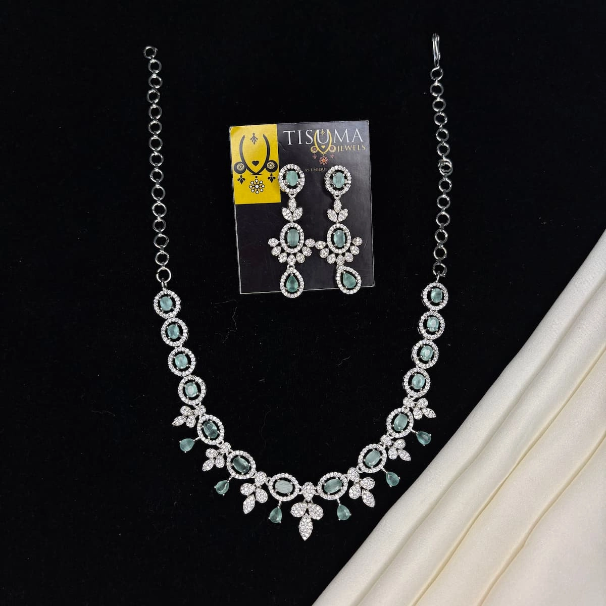 AD Green Stone Floral Necklace Set