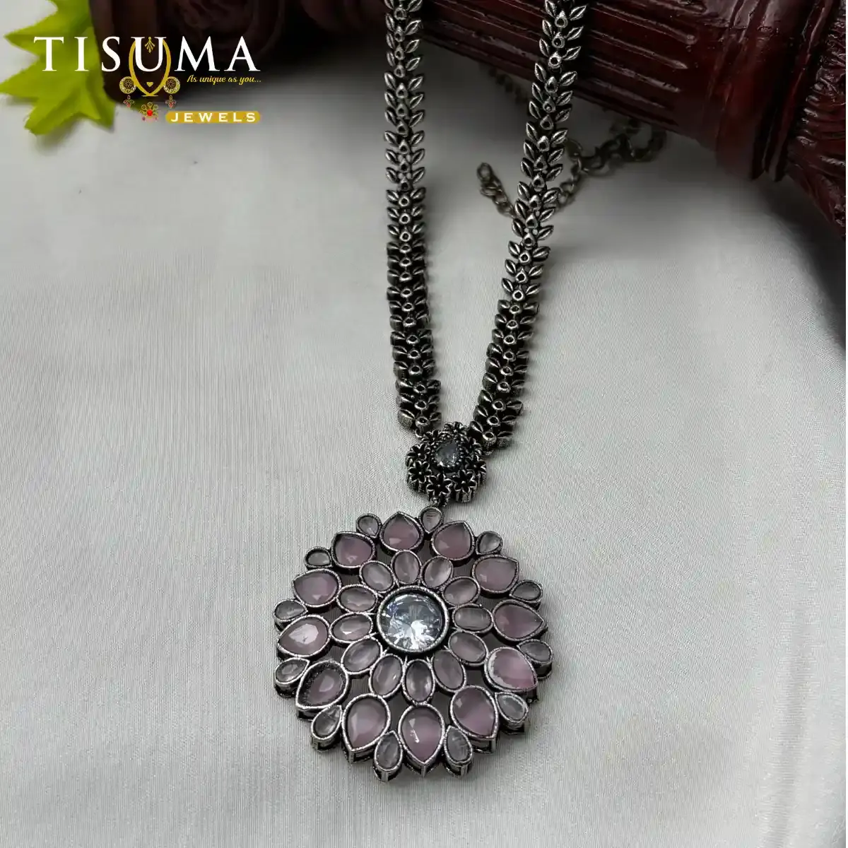 Oxidized Wheat Chain Floral Rosette Pink Stone Pendant Necklace