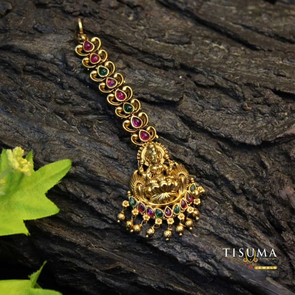 Lakshmi Ruby Green Stone Nethi Sutti