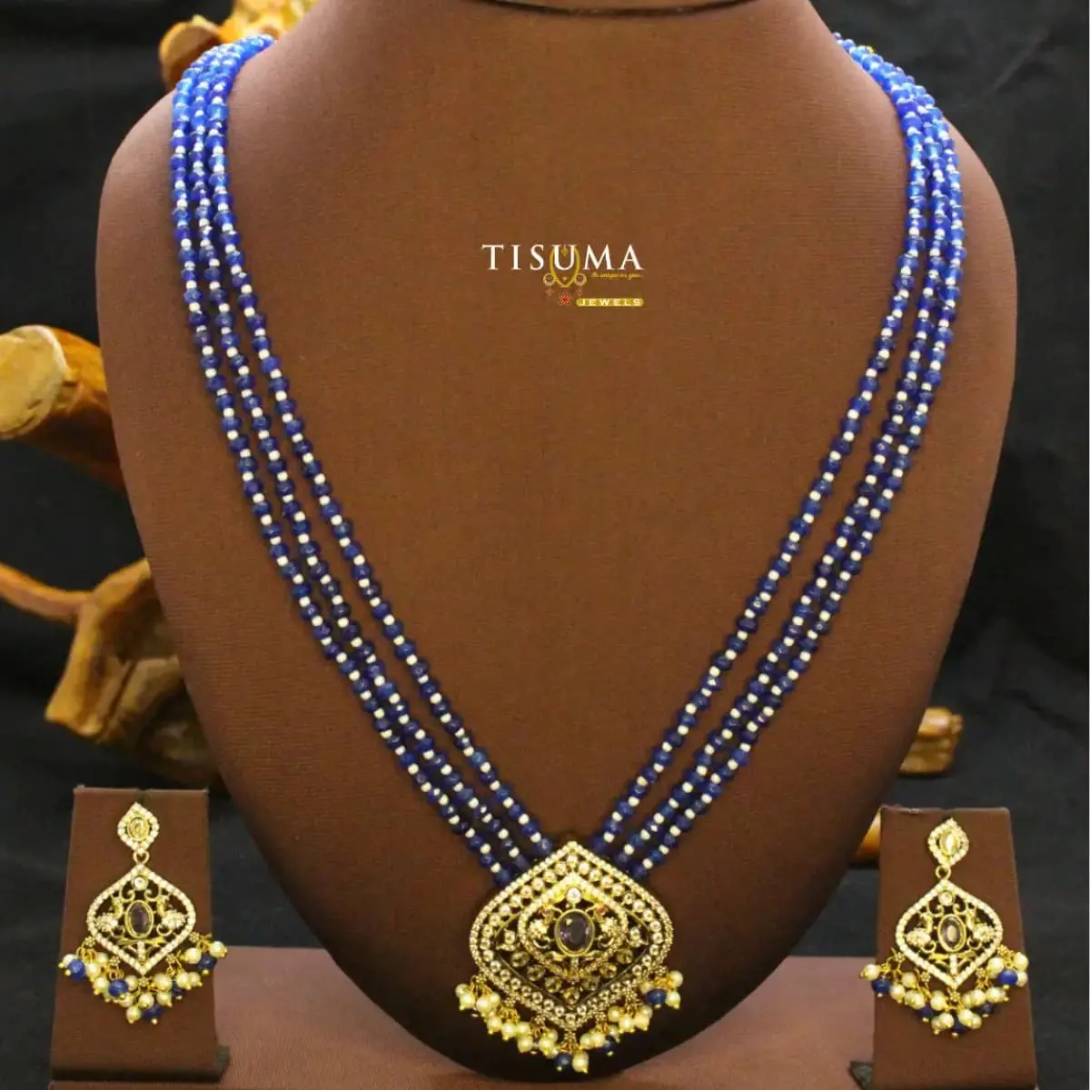 Crystal beads victorian pendent