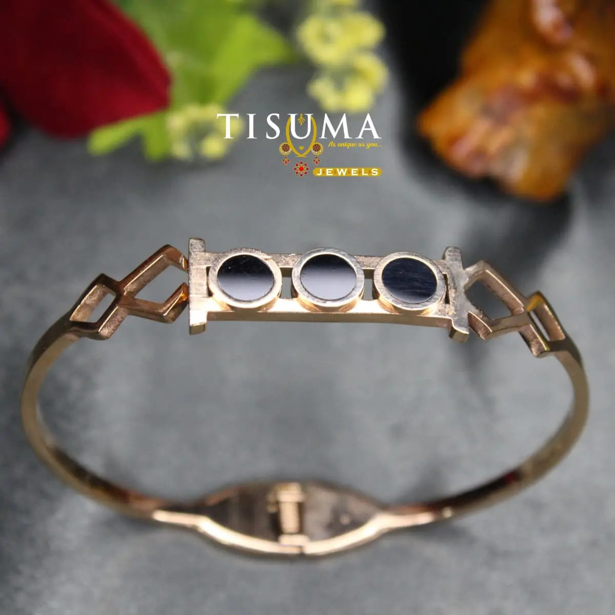 Contemporary Rose Gold Plated Trio Black Onyx Disc Horizontal Bar Kada Bracelet with Geometric Cut-Out Shoulders