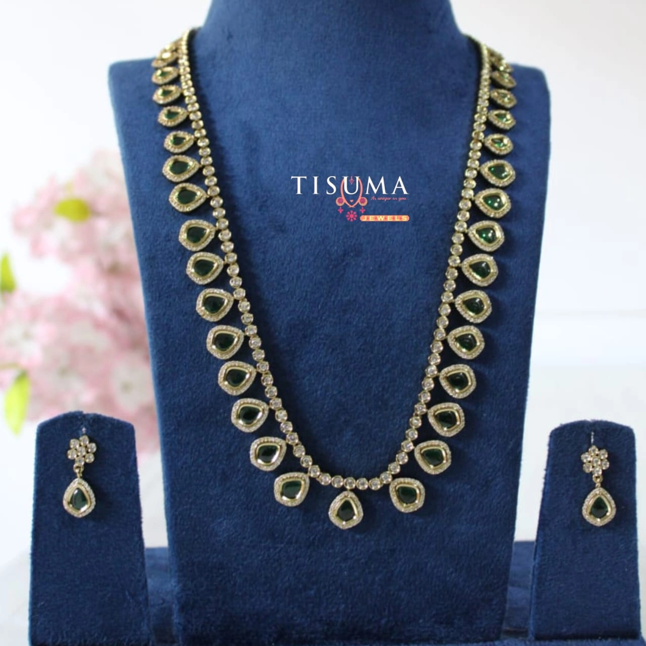 Tisuma Jewels green stone Victorian haram necklace set with matching earrings and gold-tone detailing