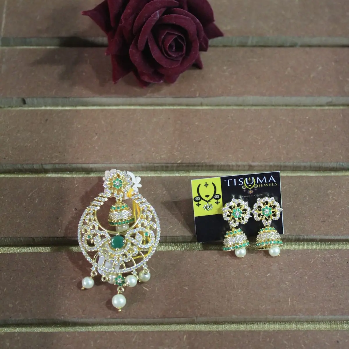 Traditional Green Stone Pendant Set with Pearl Drops