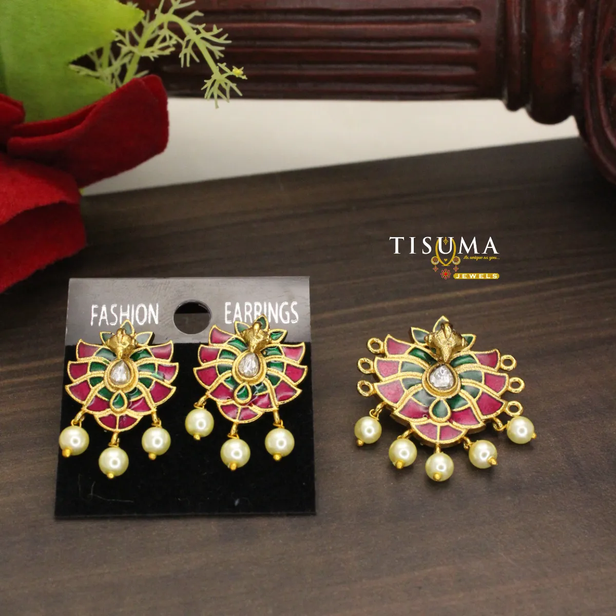 TISUMA Jewels red and green fan-shaped enamel pendant with matching earrings and pearl-style drops