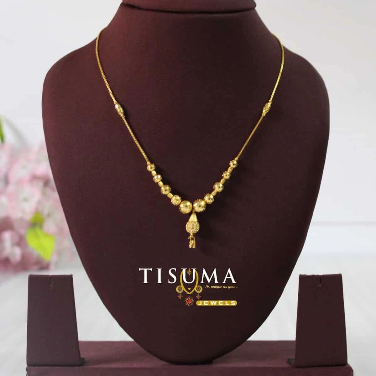 TISUMA Jewels one gram gold forming ball chain with decorative centre pendant